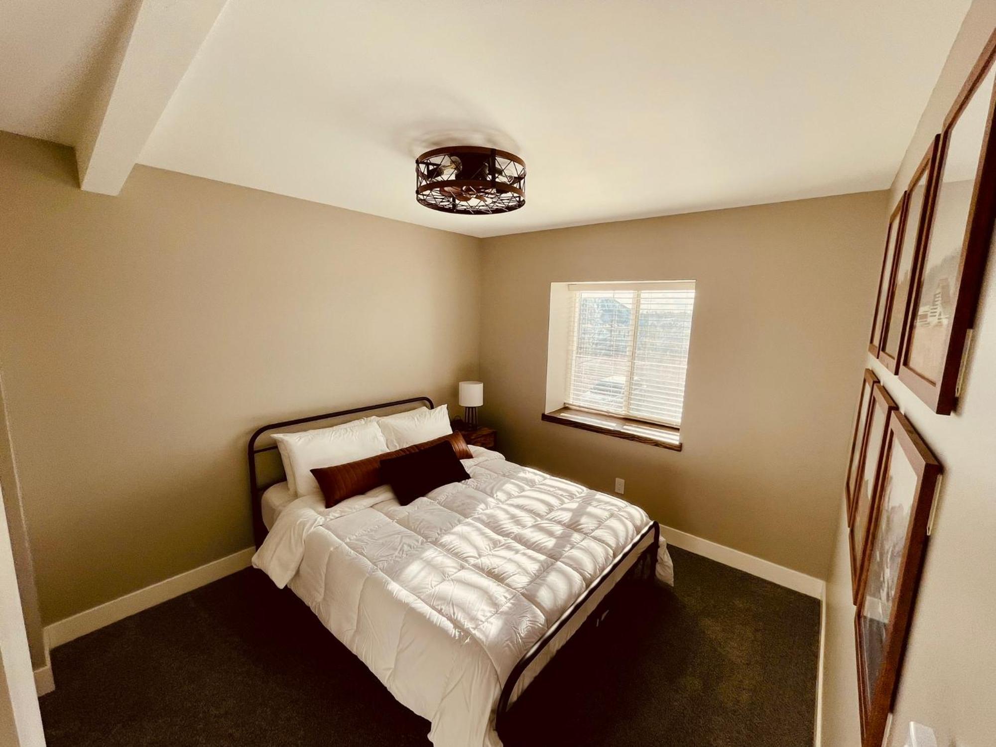 Iona Mercantile Bnb Rigby エクステリア 写真