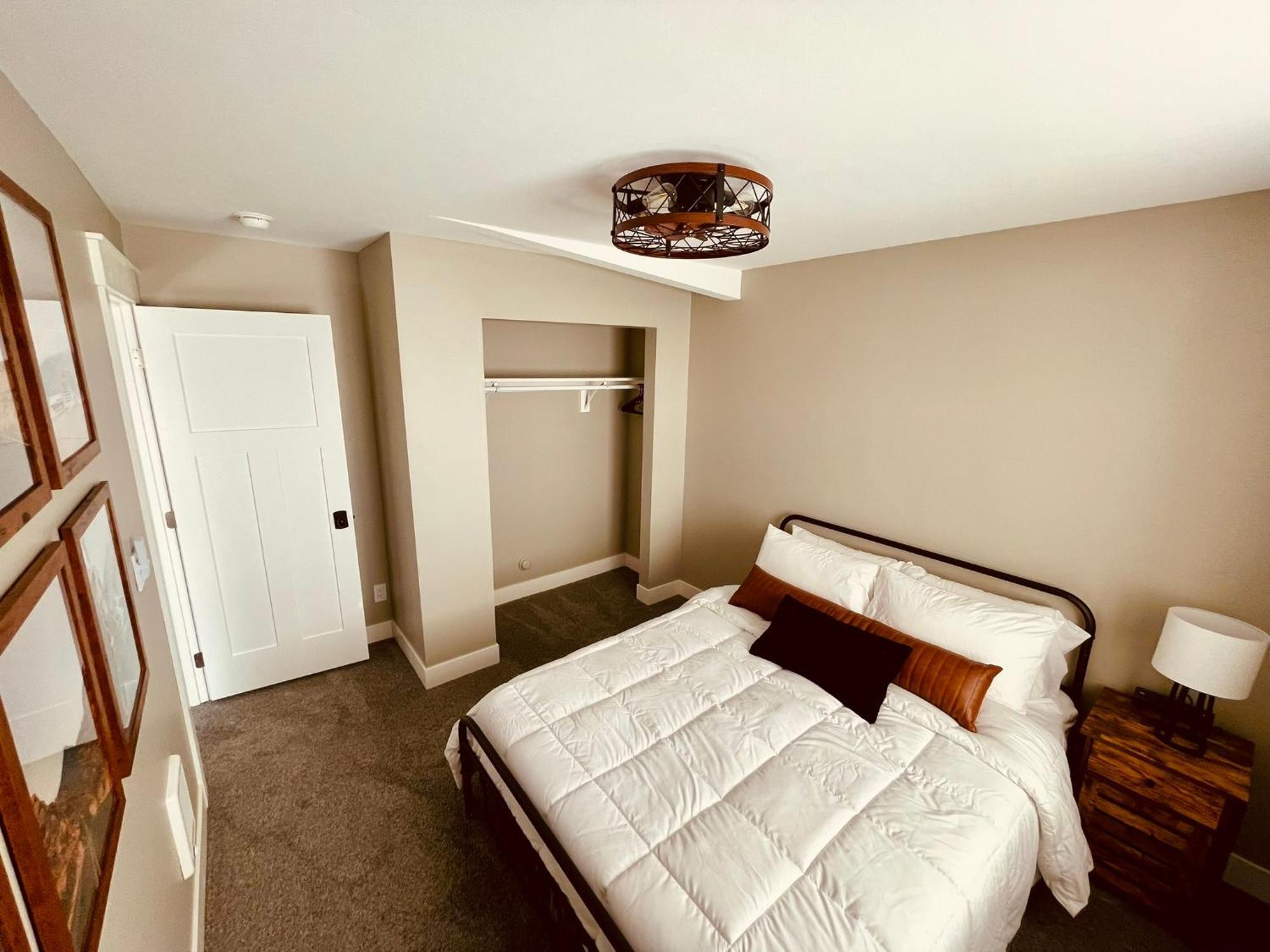 Iona Mercantile Bnb Rigby エクステリア 写真