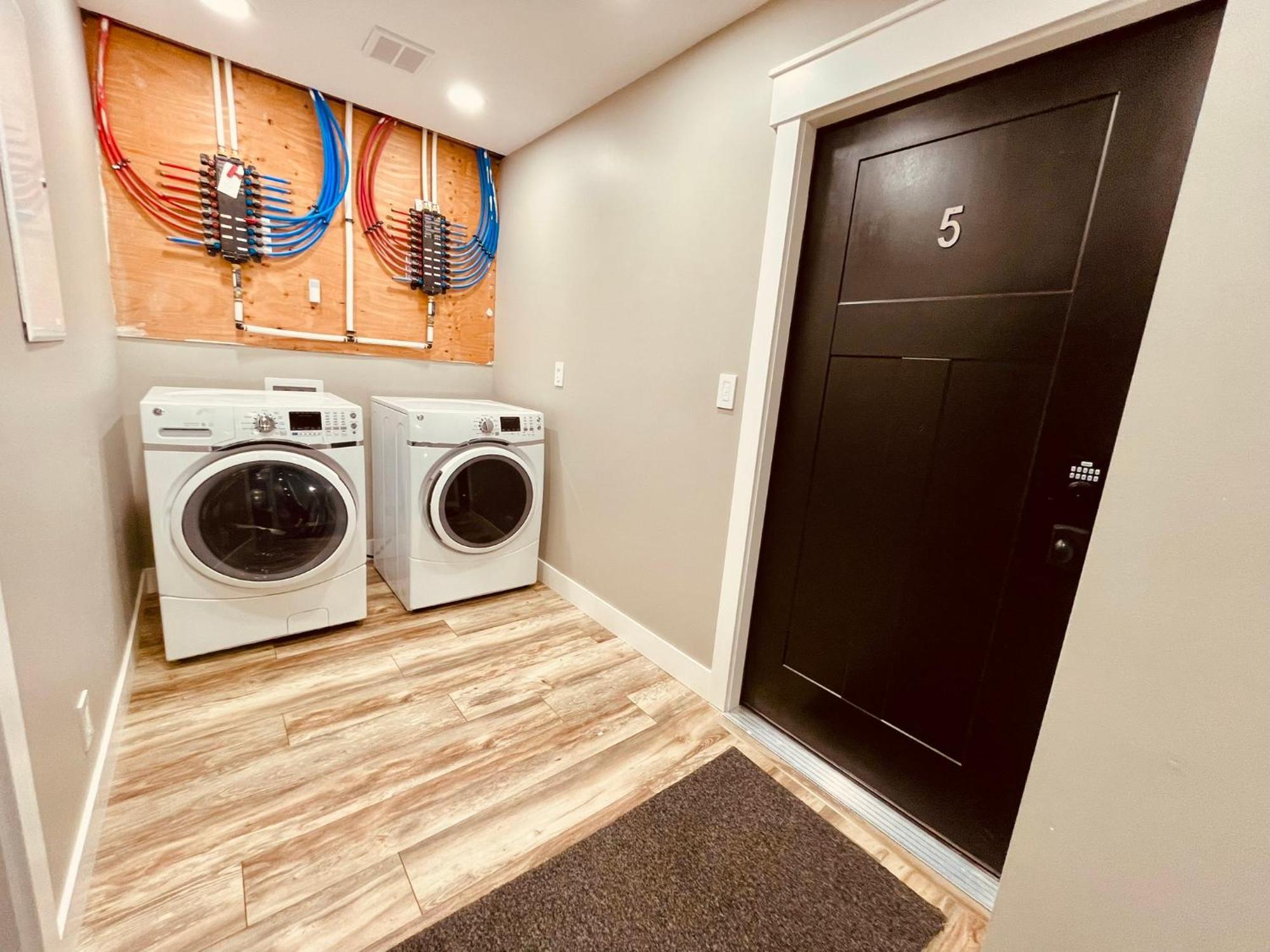 Iona Mercantile Bnb Rigby エクステリア 写真