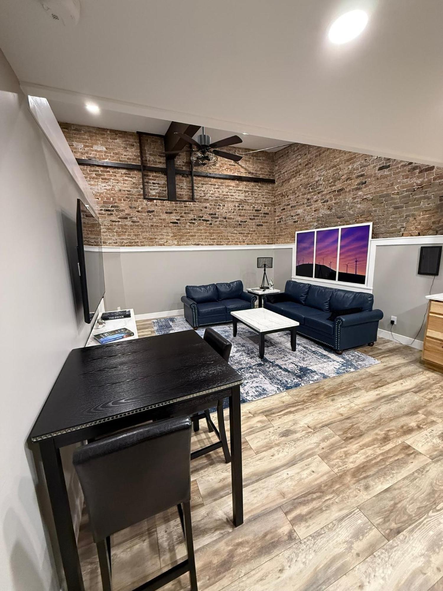 Iona Mercantile Bnb Rigby エクステリア 写真